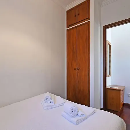 Bessa - Casinha Tipica Do Com Dois Quartos Apartment Porto